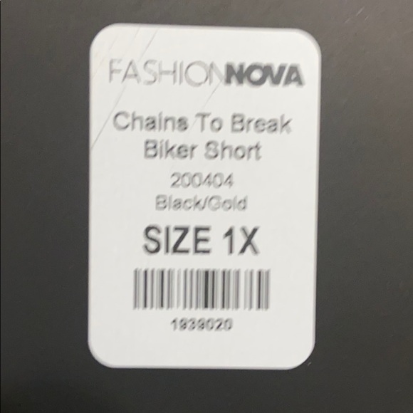 Fashion Nova Biker Short - Picture 5 of 5